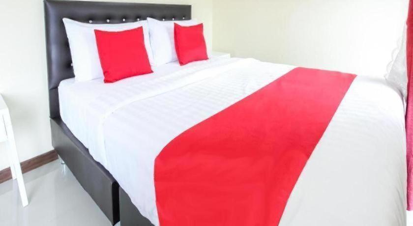 Hotel 5box Donmuang Airport Bangkok